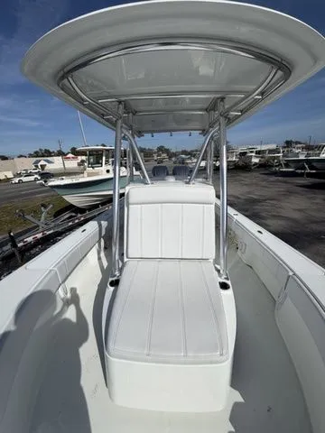 Slide: The Image of Contender 29 Bay 2025 - 8