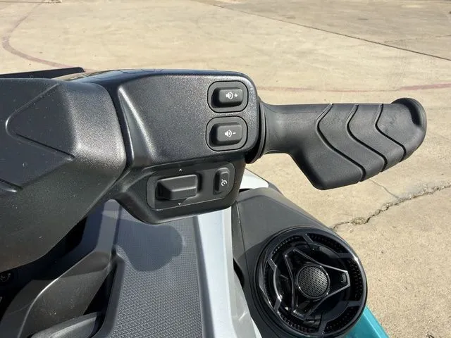 Slide: The Image of Sea-Doo GTX 2026 - 17