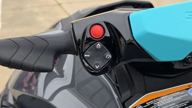 Slide: The Image of Sea-Doo GTR 230 2026 - 14