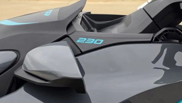 Slide: The Image of Sea-Doo GTR 230 2026 - 18