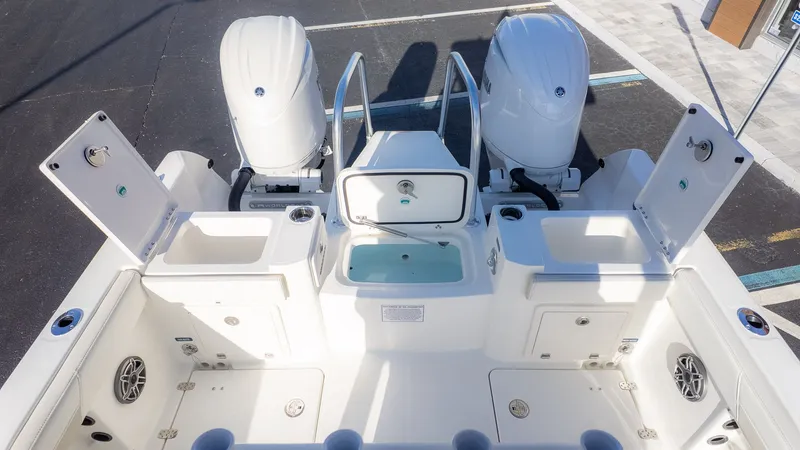 Slide: The Image of World Cat 235 Tournament Edition 2026 - 10