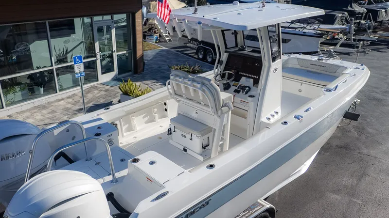 Slide: The Image of World Cat 235 Tournament Edition 2026 - 7