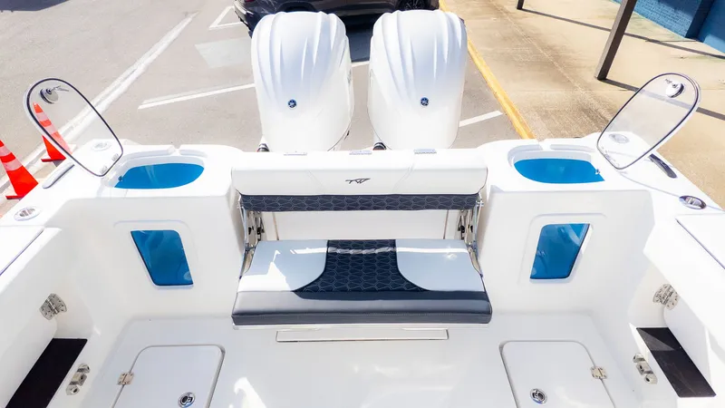 Slide: The Image of Tidewater 282 CC Adventure 2026 - 13