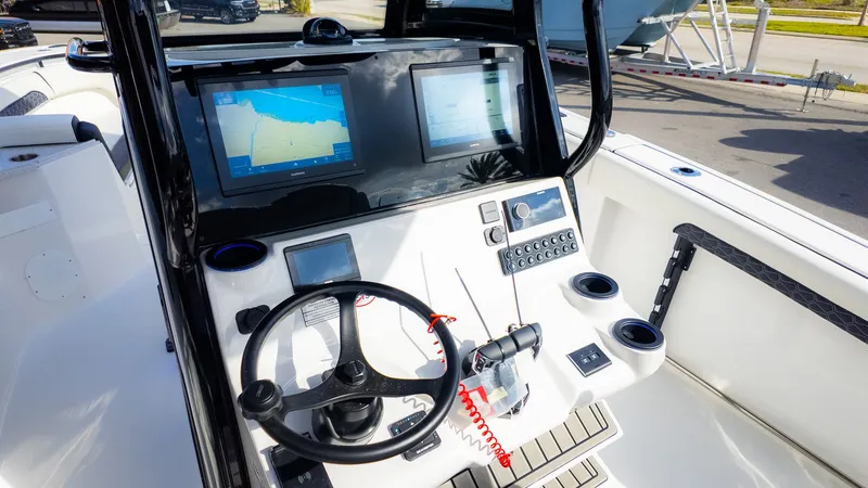 Slide: The Image of Tidewater 282 CC Adventure 2026 - 28