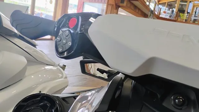 Slide: The Image of Sea-Doo GTI 2025 - 8