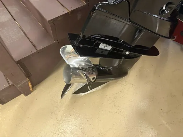 Slide: The Image of Tracker PRV 175CB 2026 - 38