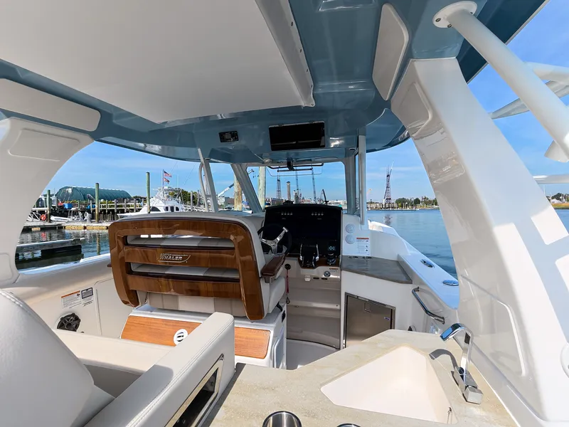 Slide: The Image of Boston Whaler 350 Realm 2027 - 14