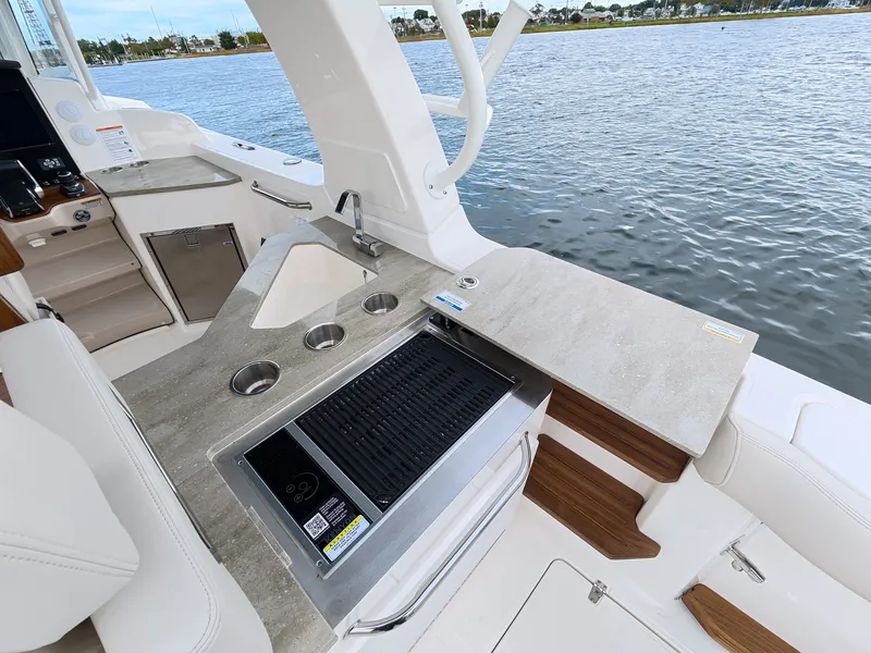 Slide: The Image of Boston Whaler 350 Realm 2027 - 13