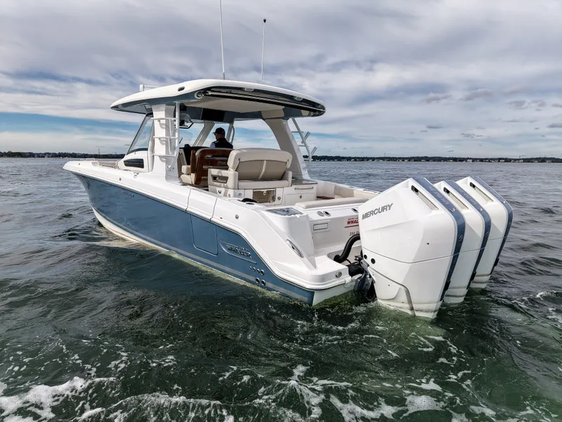 Slide: The Image of Boston Whaler 350 Realm 2027 - 35