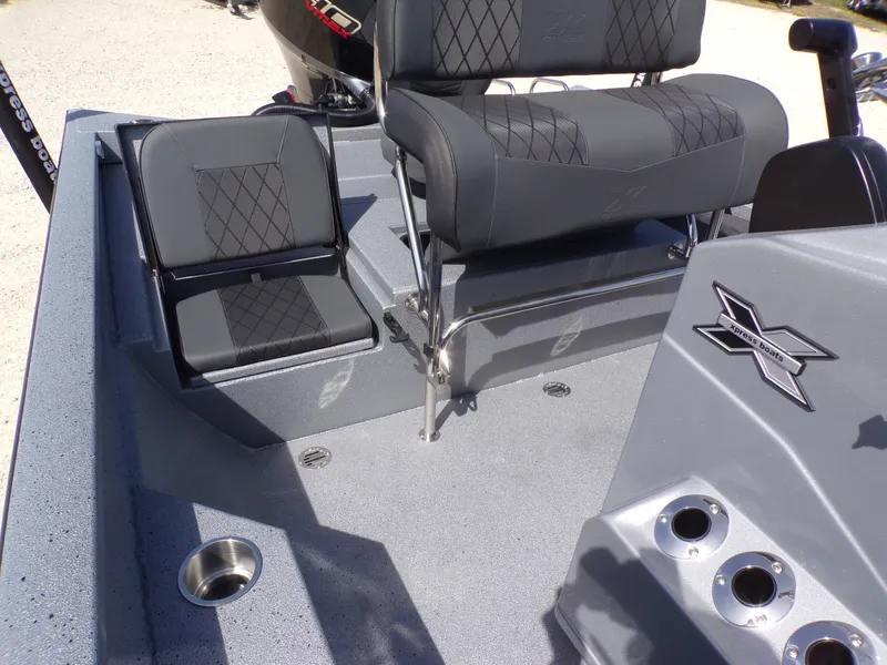 Slide: The Image of Interior of Xpress H22B Bay boat, model year 2026. - 10