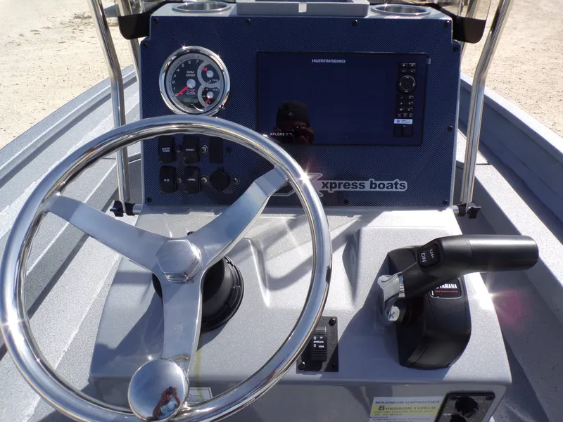 Slide: The Image of Dashboard of Xpress H22B Bay boat, model year 2026. - 31
