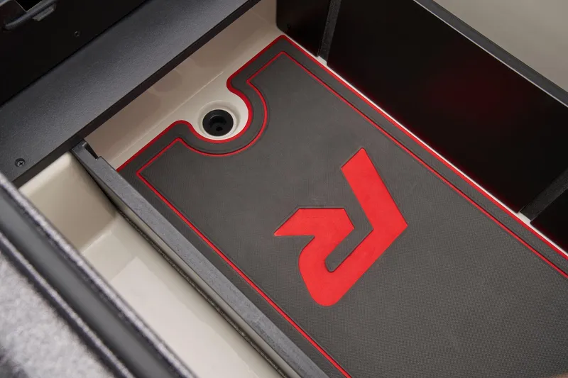 Slide: The Image of Ranger Z519R 2026 - 22