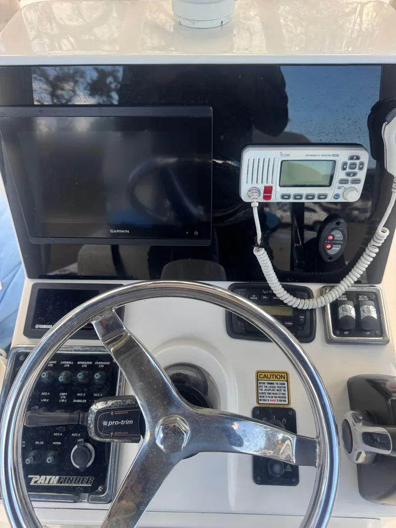 Slide: The Image of Pathfinder 2400 TRS 2016 - 12