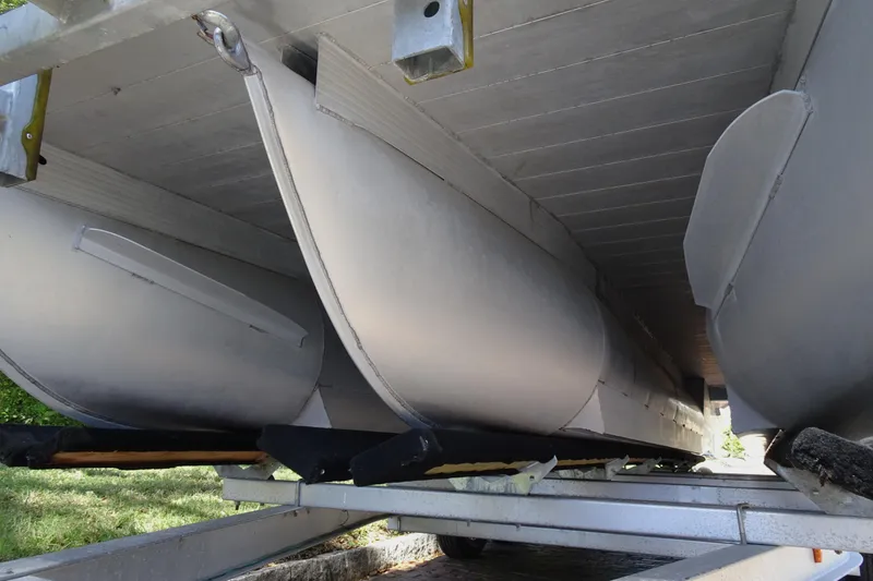 Slide: The Image of Underneath view of a 2018 Veranda VF22TT pontoon boat on a trailer. - 8