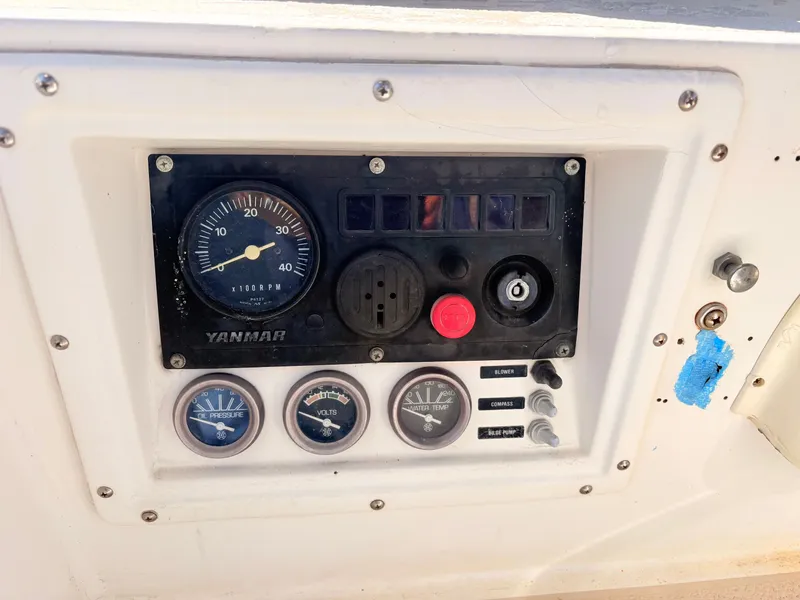 Slide: The Image of Morgan 44 1989 - 16