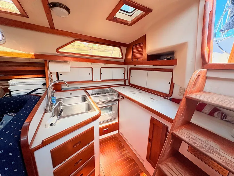 Slide: The Image of Morgan 44 1989 - 18