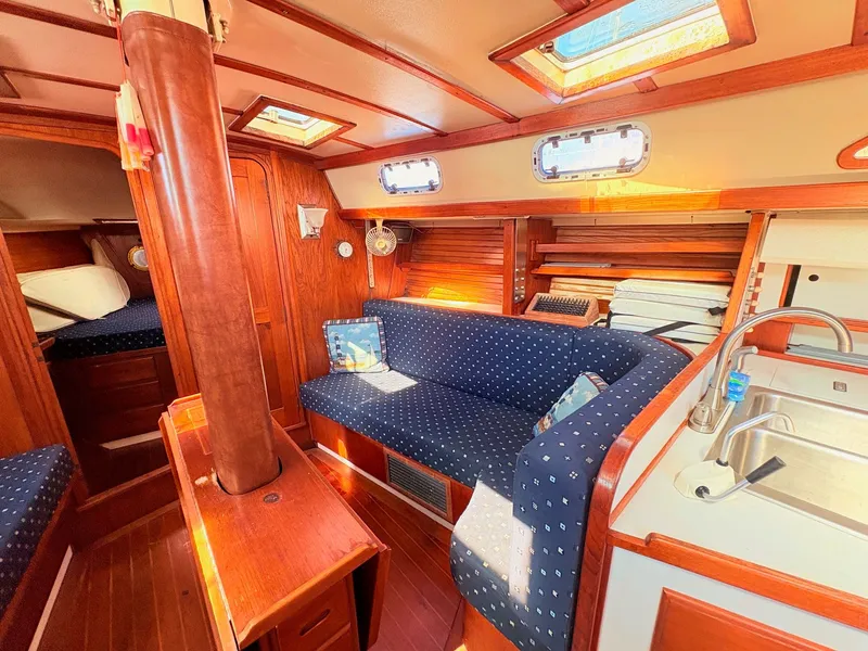 Slide: The Image of Morgan 44 1989 - 19