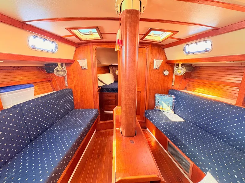 Slide: The Image of Morgan 44 1989 - 20