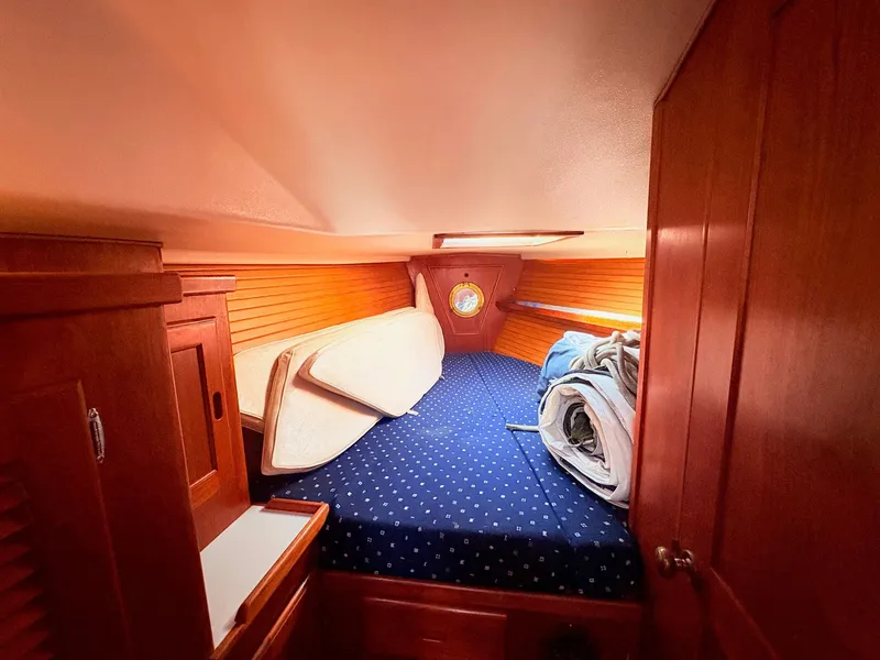 Slide: The Image of Morgan 44 1989 - 24