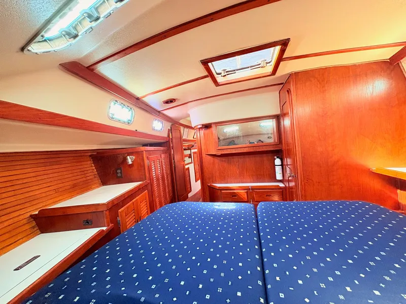 Slide: The Image of Morgan 44 1989 - 37