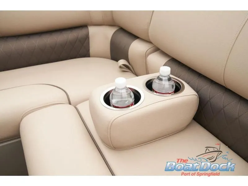 Slide: The Image of Fishin' Barge 22 DLX 22 DLX 2025 - 61