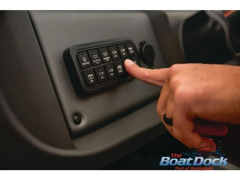 Slide: The Image of Party Barge 18 DLX 2026 - 34