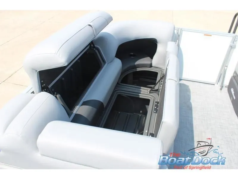 Slide: The Image of Party Barge 20 DLX 2026 - 16