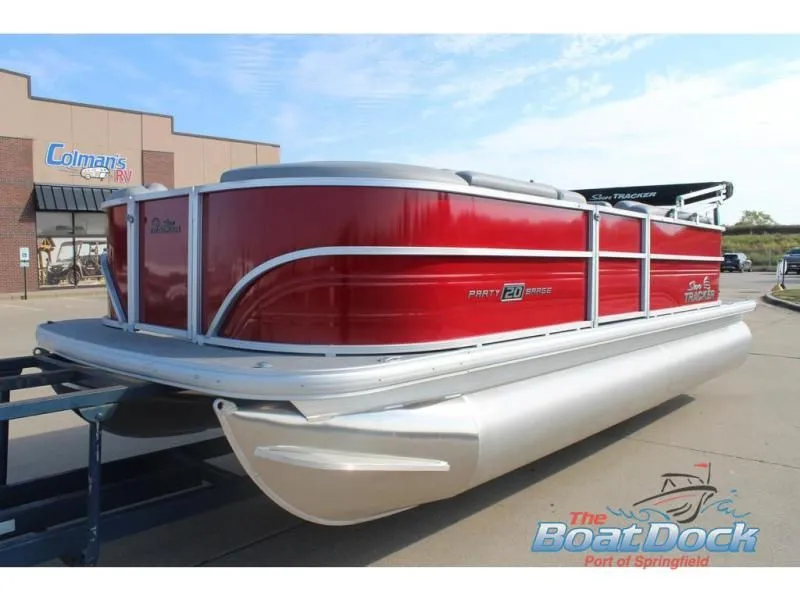 Slide: The Image of Party Barge 20 DLX 2026 - 4