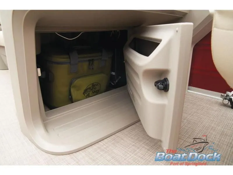 Slide: The Image of Party Barge 20 DLX 2026 - 56