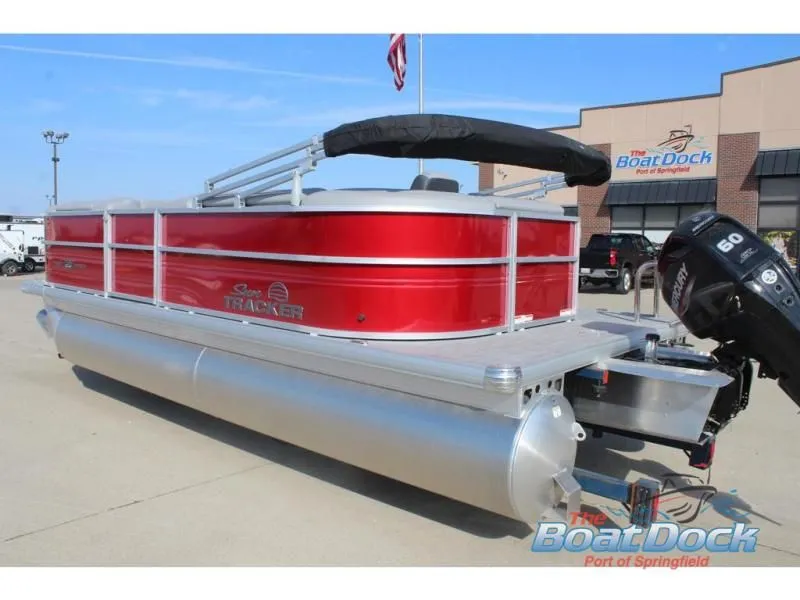 Slide: The Image of Party Barge 20 DLX 2026 - 6