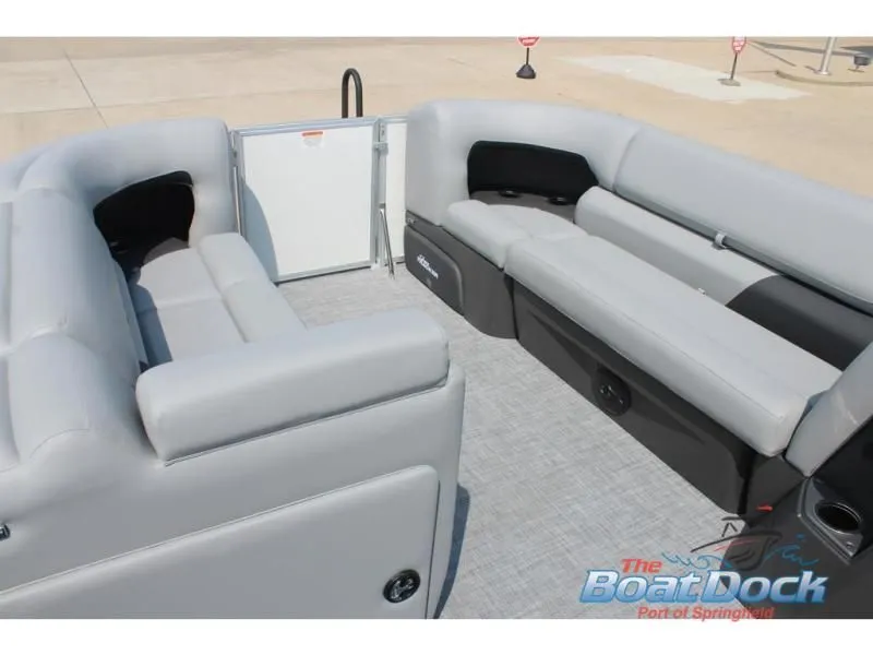 Slide: The Image of Party Barge 20 DLX 2026 - 10