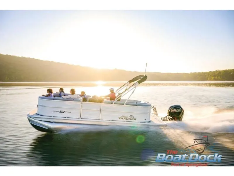 Slide: The Image of Party Barge 20 DLX 2026 - 21