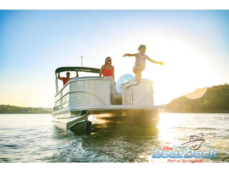 Slide: The Image of Party Barge 20 DLX 2026 - 23