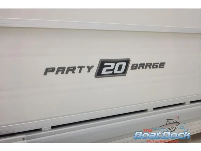 Slide: The Image of Party Barge 20 DLX 2026 - 36