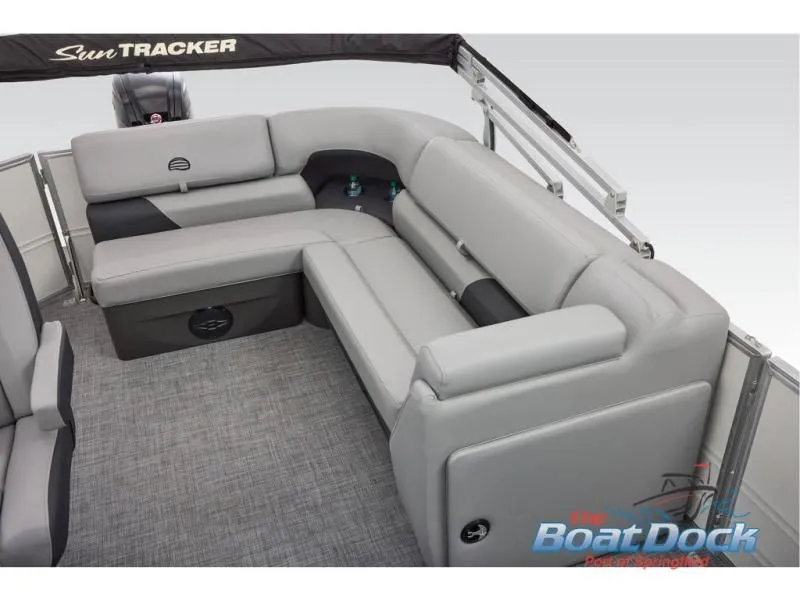 Slide: The Image of Party Barge 20 DLX 2026 - 58