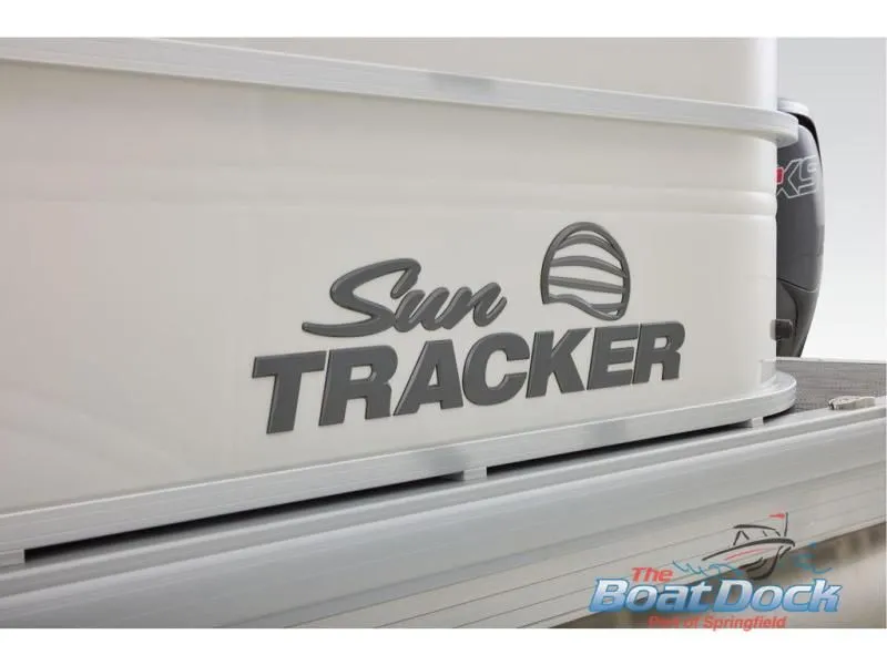 Slide: The Image of Party Barge 20 DLX 2026 - 68