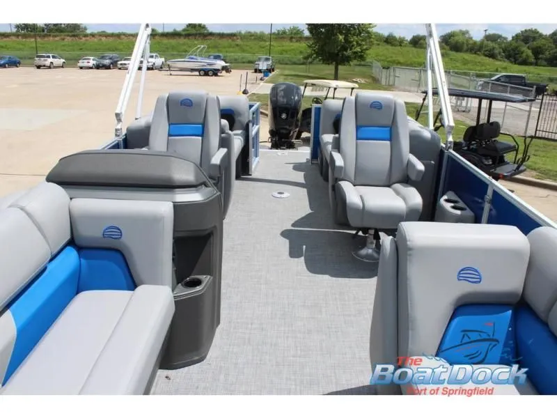 Slide: The Image of Party Barge 22 DLX 2026 - 10