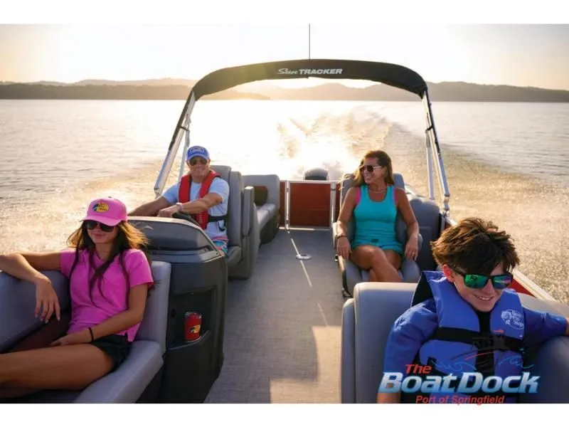 Slide: The Image of Party Barge 22 DLX 2026 - 45