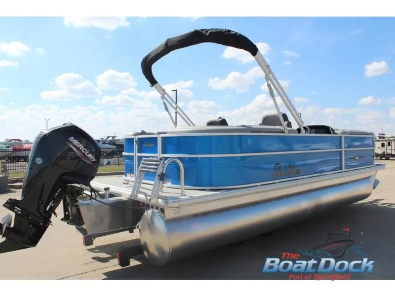 Slide: The Image of Party Barge 22 DLX 2026 - 9