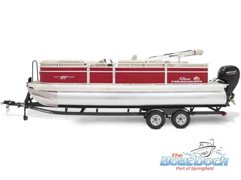 Slide: The Image of Party Barge 22 RF DLX 2025 - 32