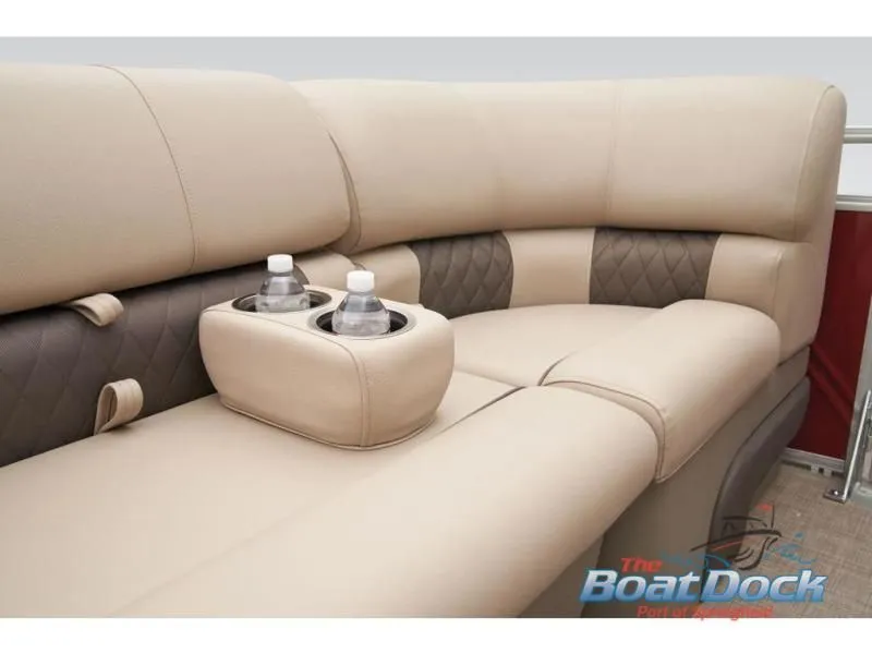 Slide: The Image of Party Barge 22 RF DLX 2025 - 46