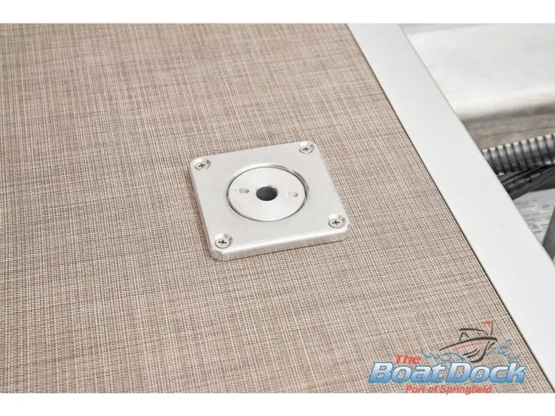 Slide: The Image of Party Barge 22 RF DLX 2025 - 74