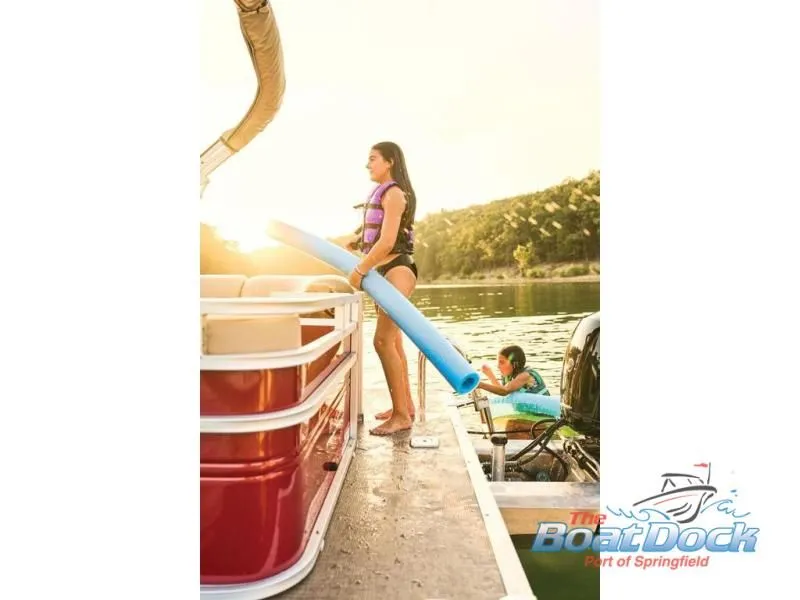 Slide: The Image of Party Barge 22 RF DLX 2025 - 89