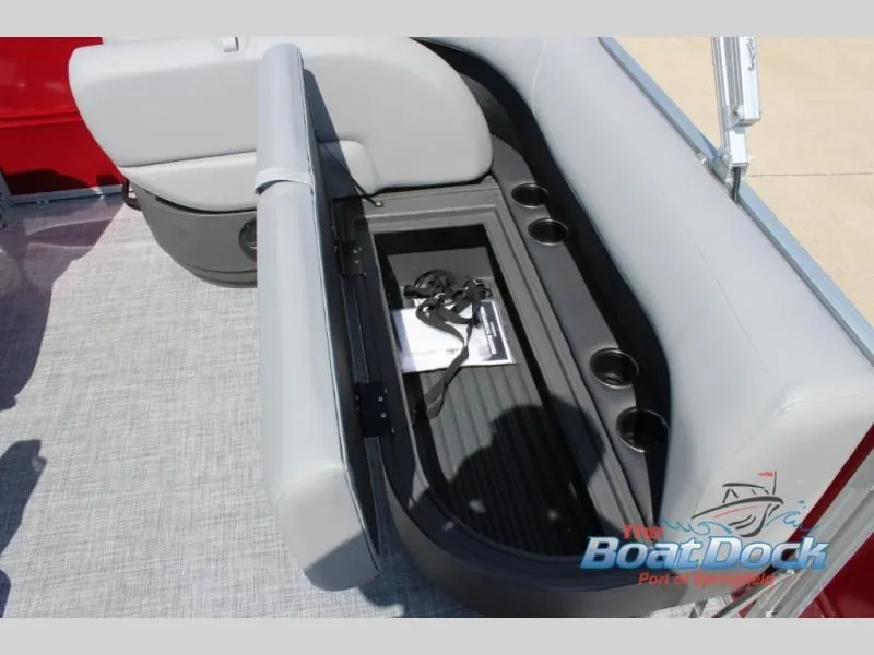 Slide: The Image of Party Barge 16 DLX 2026 - 18