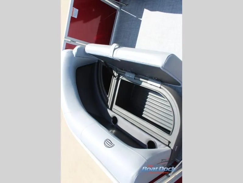 Slide: The Image of Party Barge 16 DLX 2026 - 20