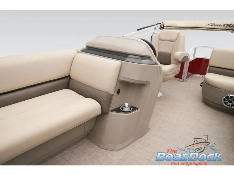 Slide: The Image of Party Barge 18 DLX 2025 - 30