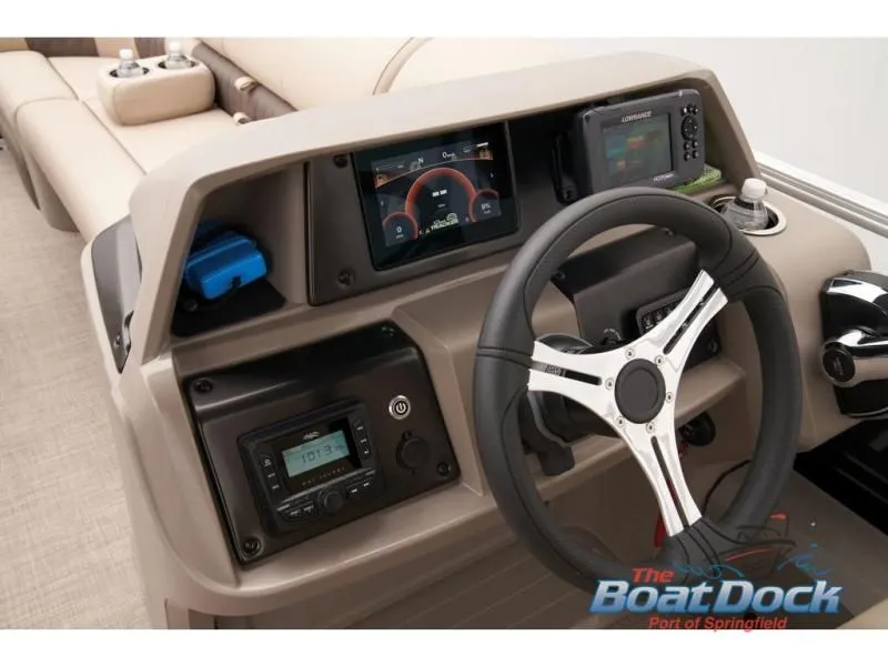 Slide: The Image of Sportfish 22 DLX 2025 - 46