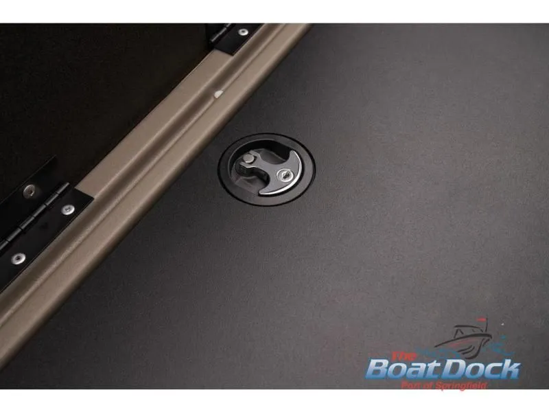 Slide: The Image of Sportfish 22 DLX 2025 - 58