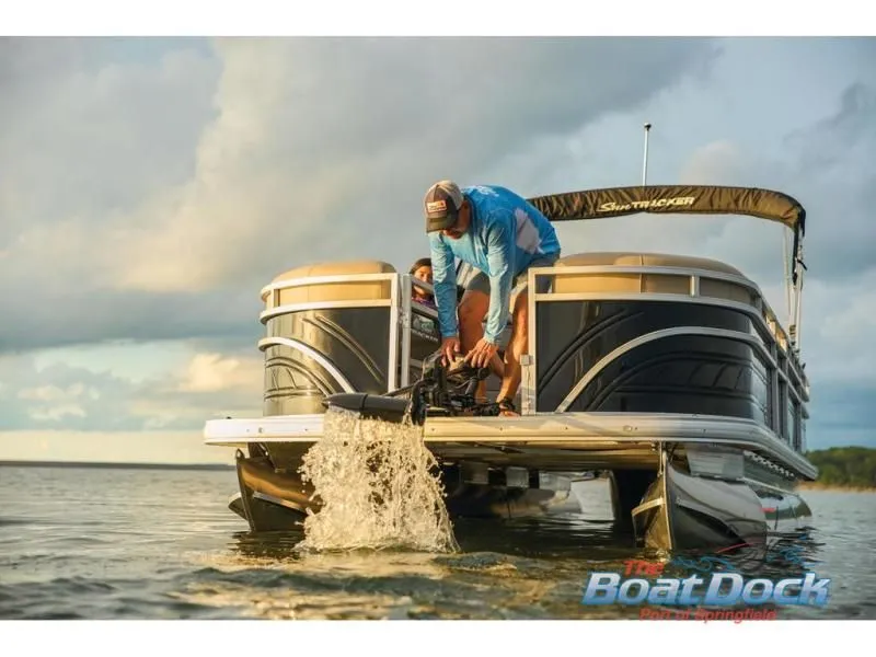 Slide: The Image of Sportfish 22 DLX 2025 - 79