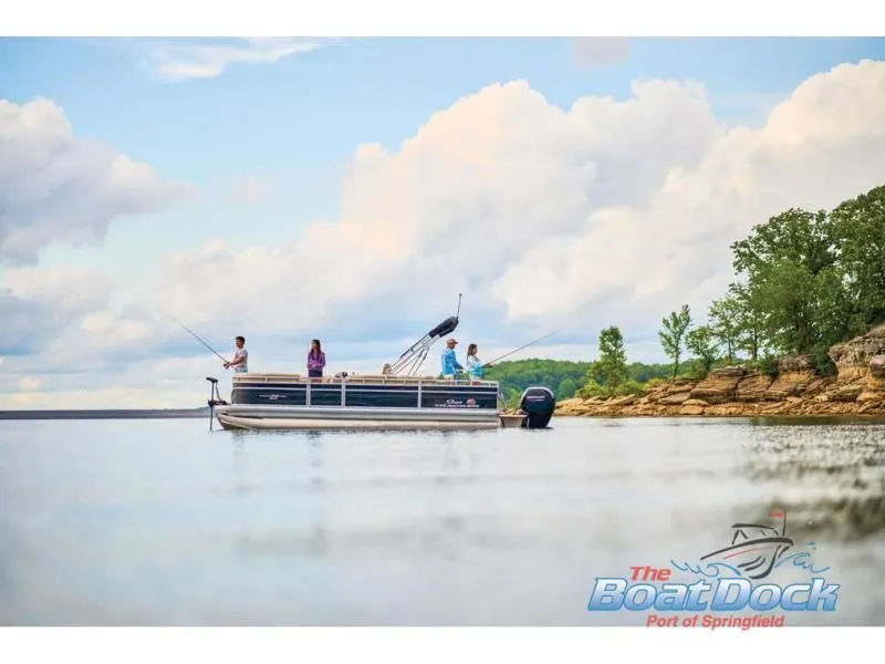 Slide: The Image of Sportfish 22 DLX 2025 - 80